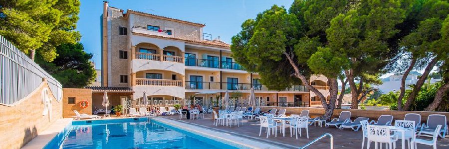 Hotel Baviera, Cala Ratjada, Majorca